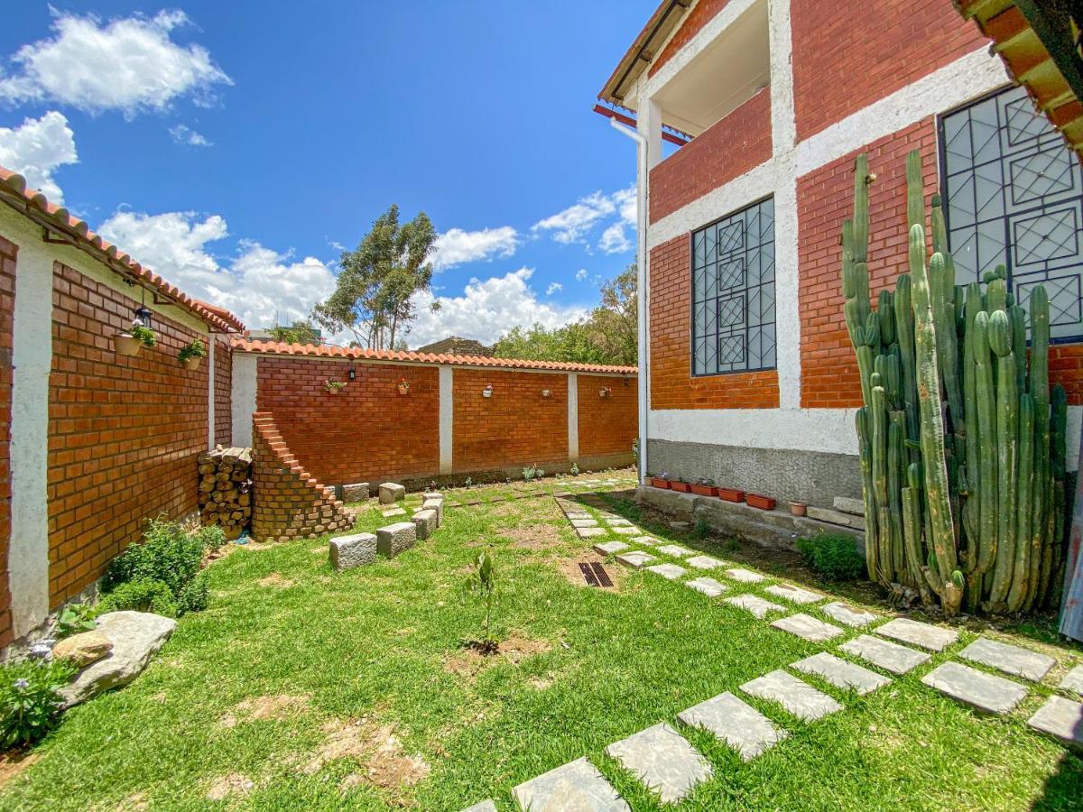 A Pousada Tupac Huaraz Exterior foto